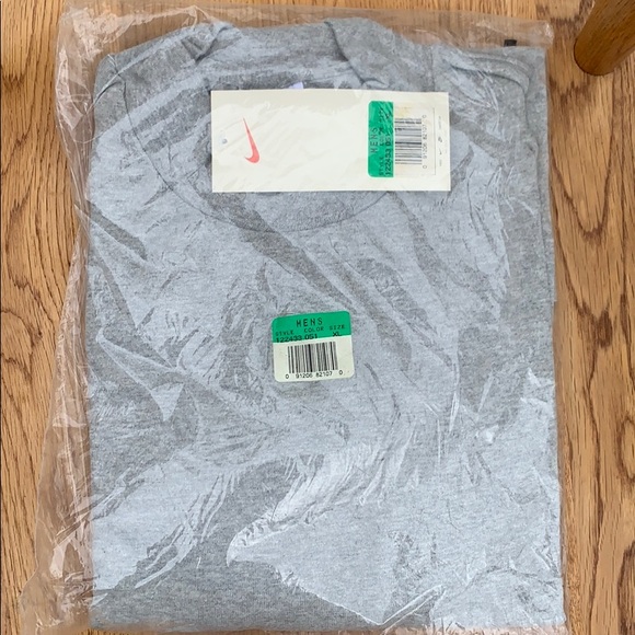 Nike Other - NWT Nike mock neck long sleeve XL